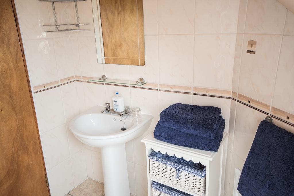 Restmore B&B Annascaul Ngoại thất bức ảnh