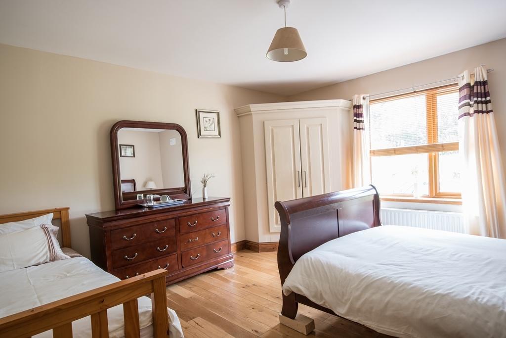 Restmore B&B Annascaul Phòng bức ảnh